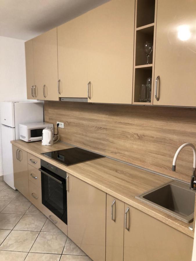 Apartmani Lime Petrovac Eksteriør bilde