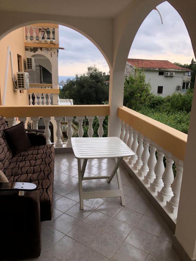 Apartmani Lime Petrovac Eksteriør bilde