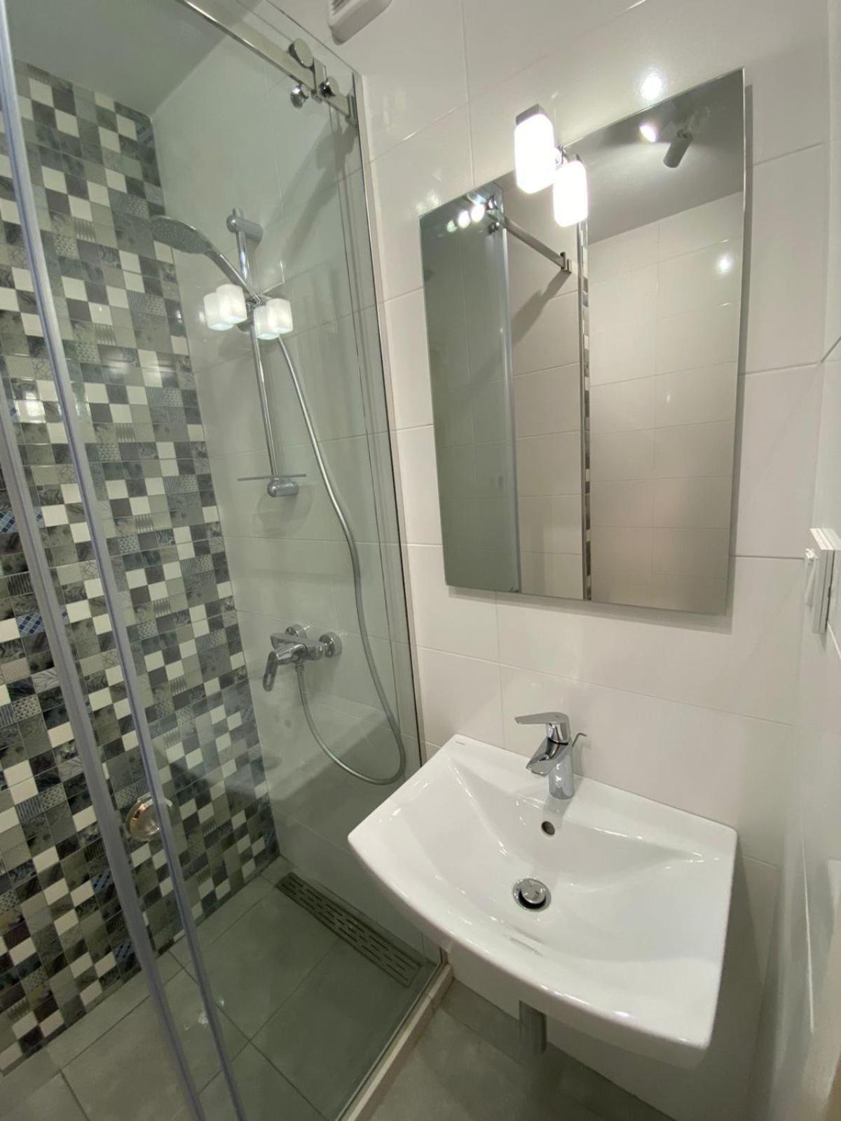 Apartmani Lime Petrovac Eksteriør bilde