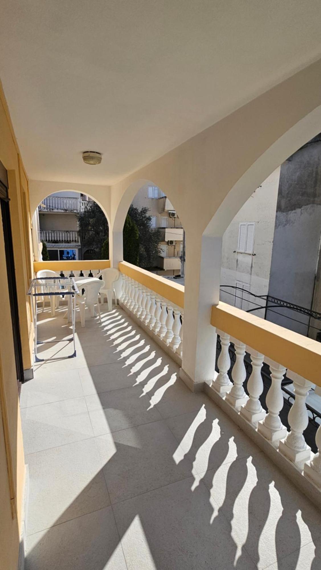 Apartmani Lime Petrovac Eksteriør bilde