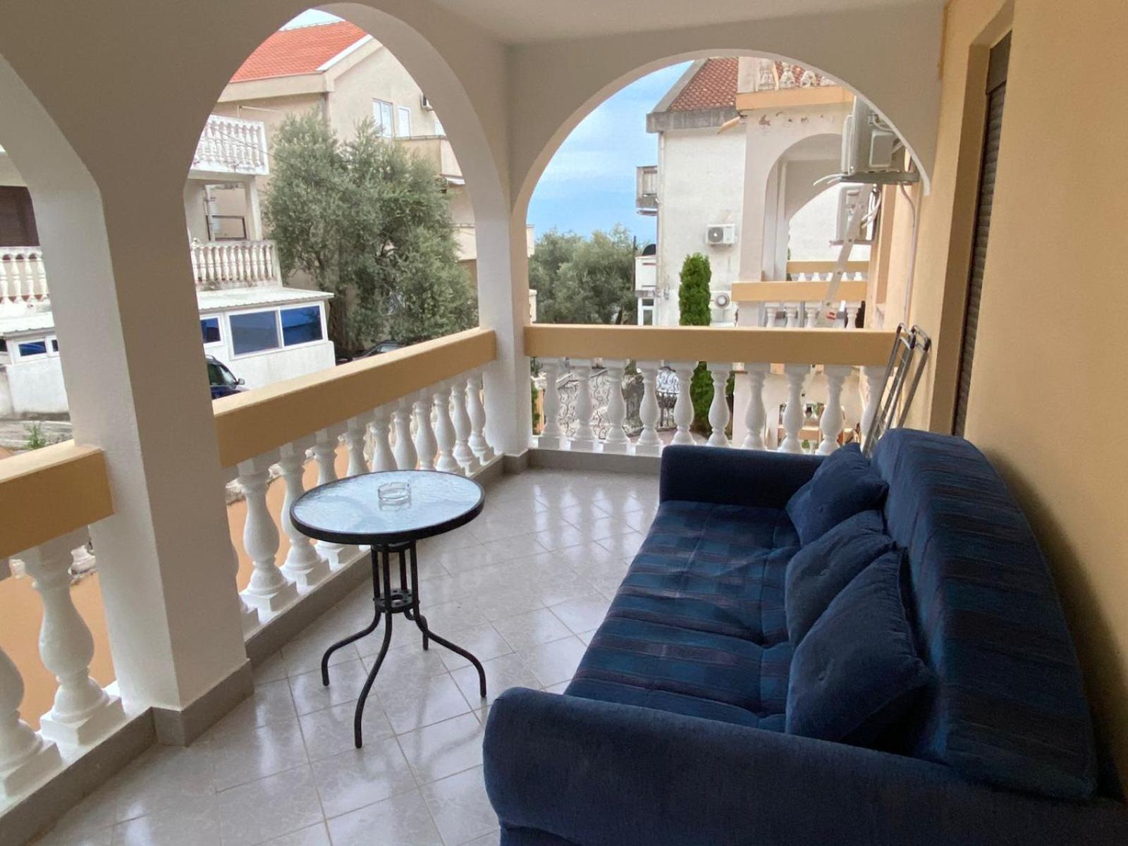 Apartmani Lime Petrovac Eksteriør bilde