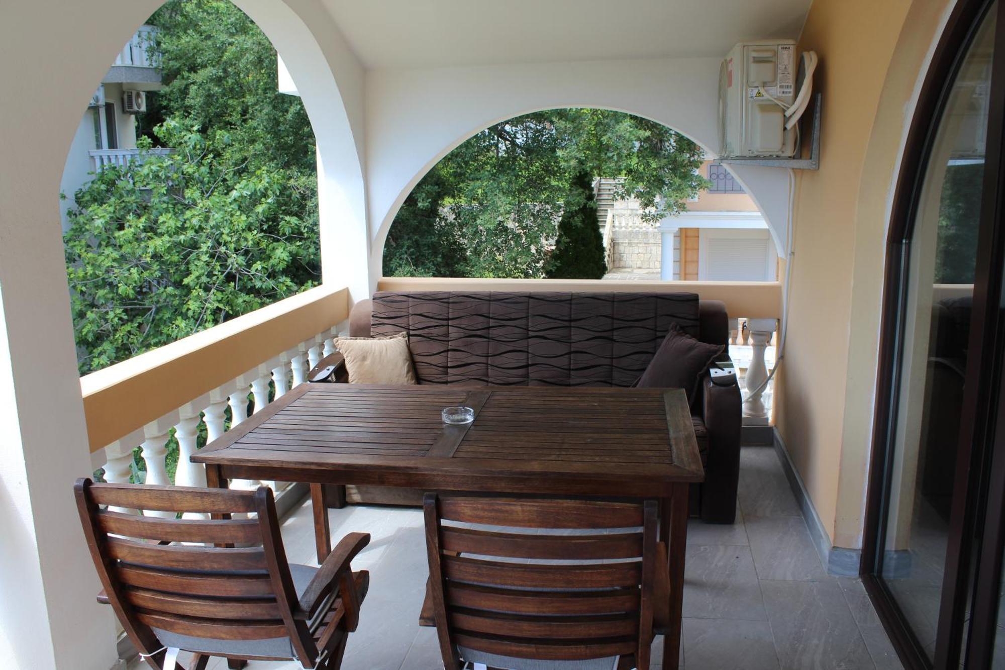 Apartmani Lime Petrovac Eksteriør bilde